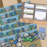 Freebie: Cozy Bookworm Set
